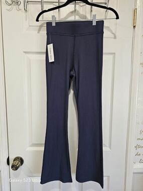 Outdoor Voices Superform Ribbed Dark Navy Flare Yoga Pants XS